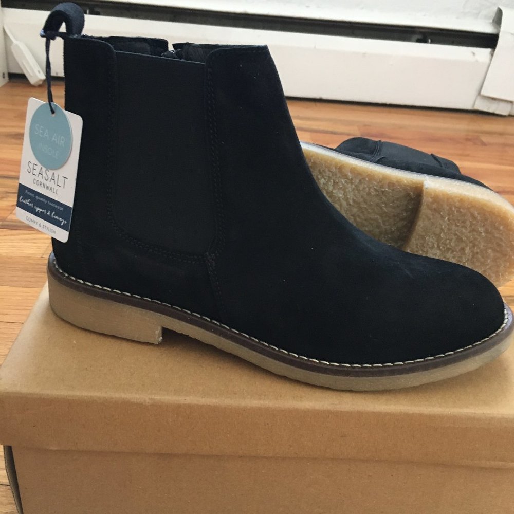 Seasalt Cornwall black suede booties